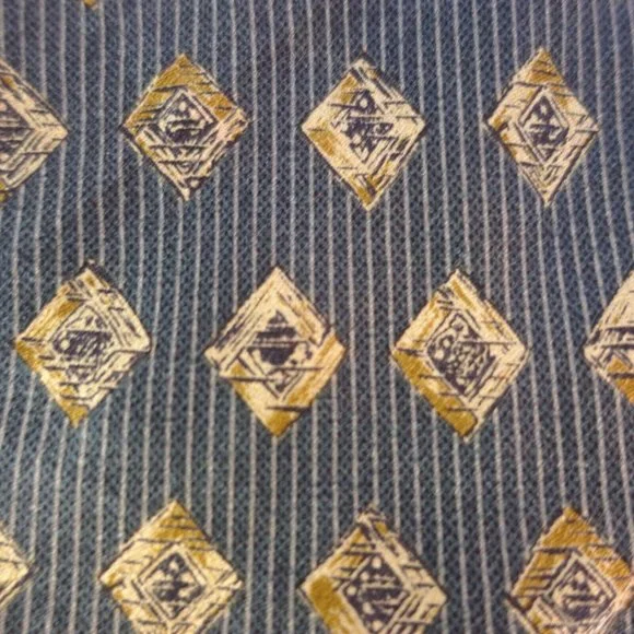 BRUTUS Men's Denim Blue Ivory Geometric Art Striped Necktie Silk Diamond Classic - Picture 3 of 10